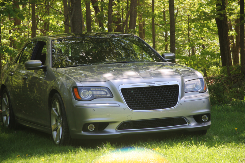 Illustration for article titled The Chrysler 300 SRT Is How Big American Cars Should Feel